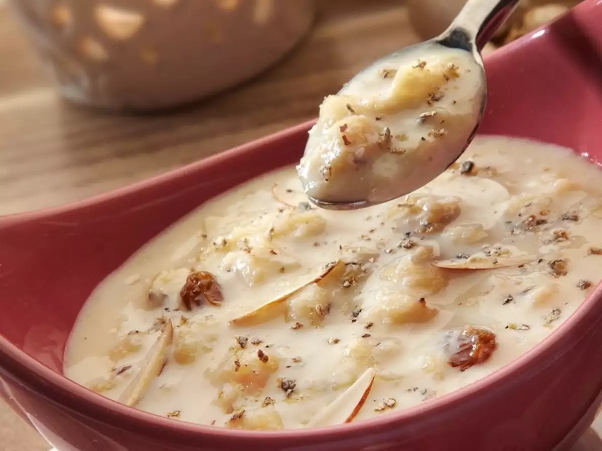 makhana khir For vakratunda mahakaya